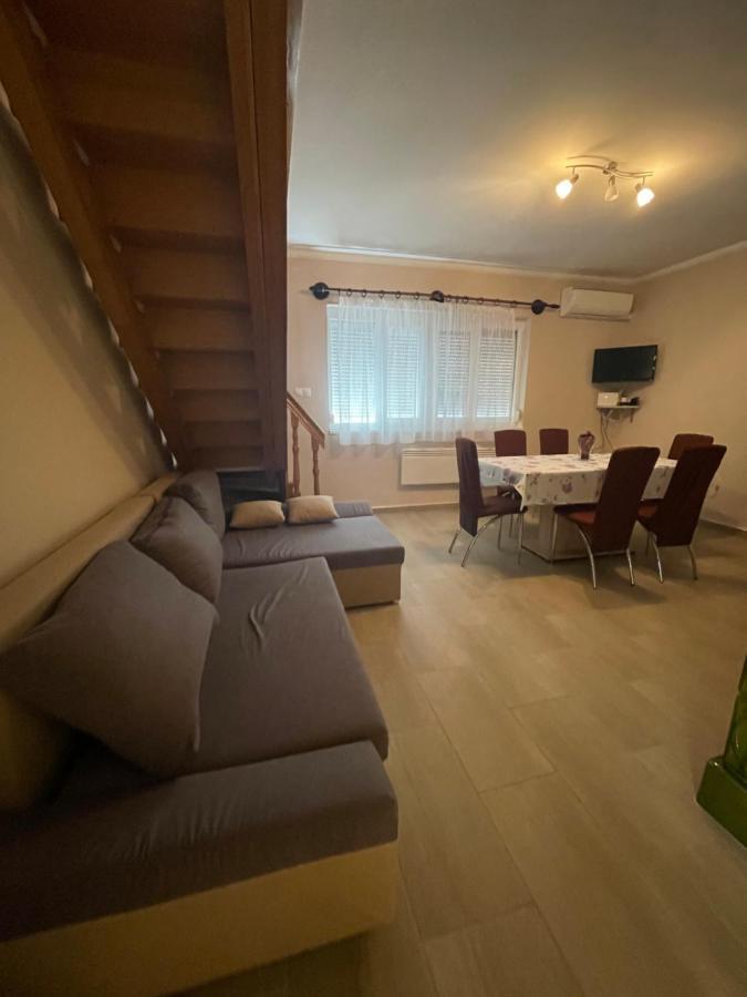 Betti Villa Balatonkeresztúr Eksteriør billede