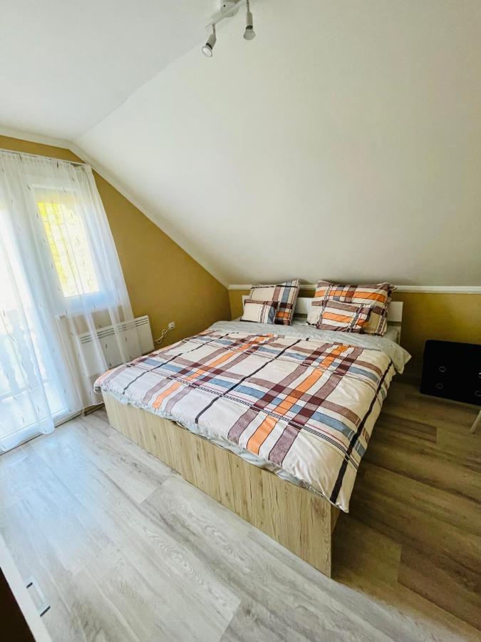 Betti Villa Balatonkeresztúr Eksteriør billede